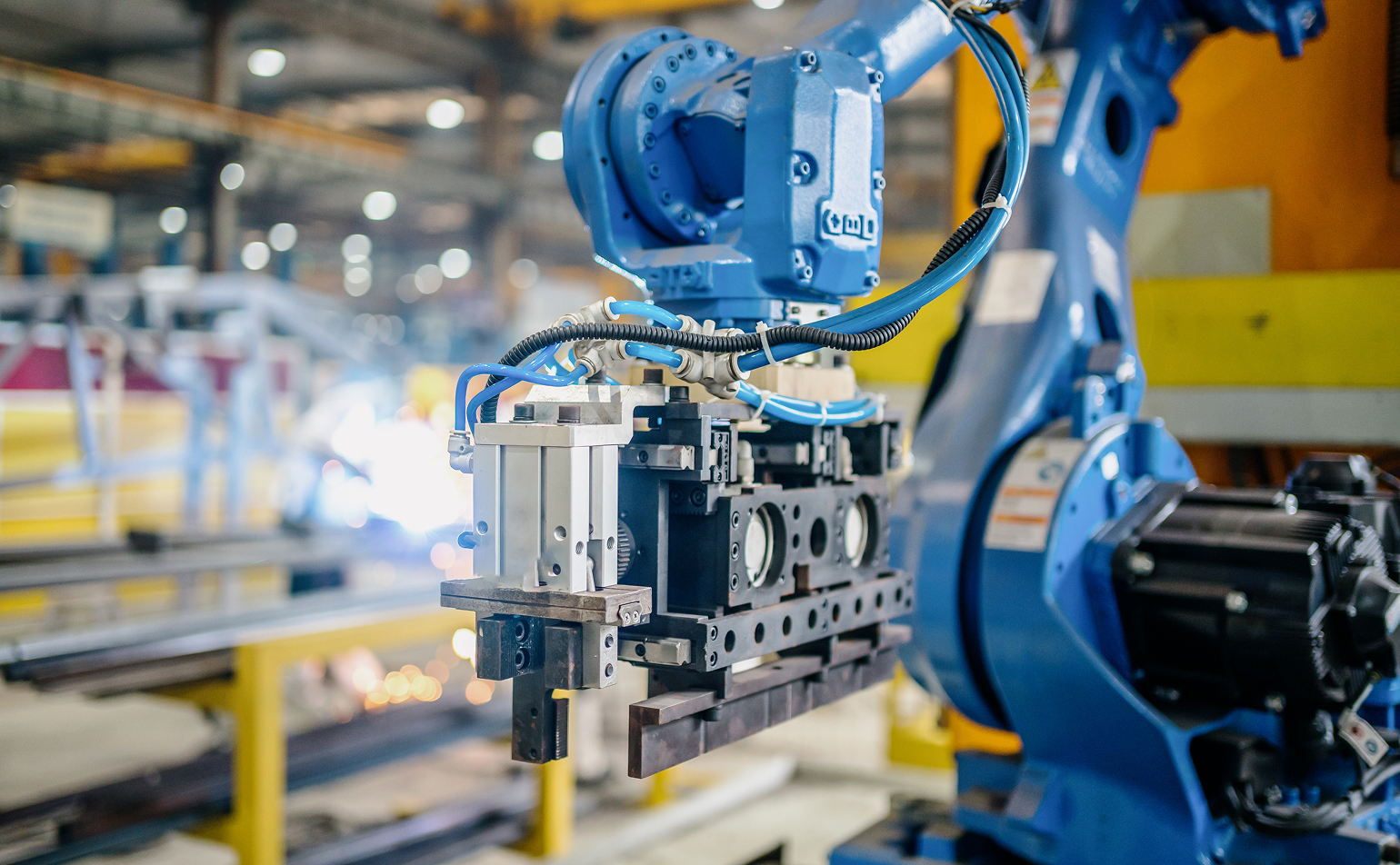 ファクトリーオートメーション